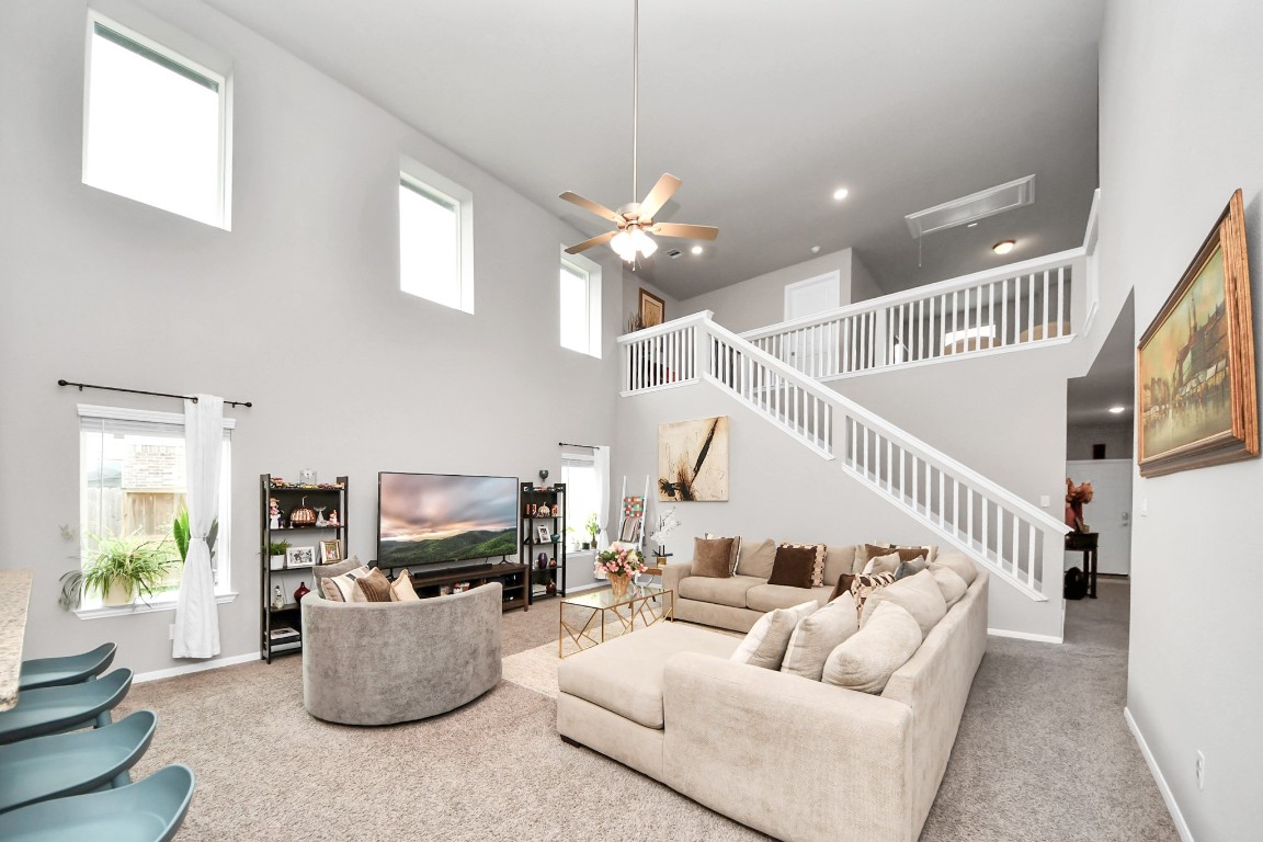 10510 Bear Point Rosharon, TX 77583 - Photo 6 of 23