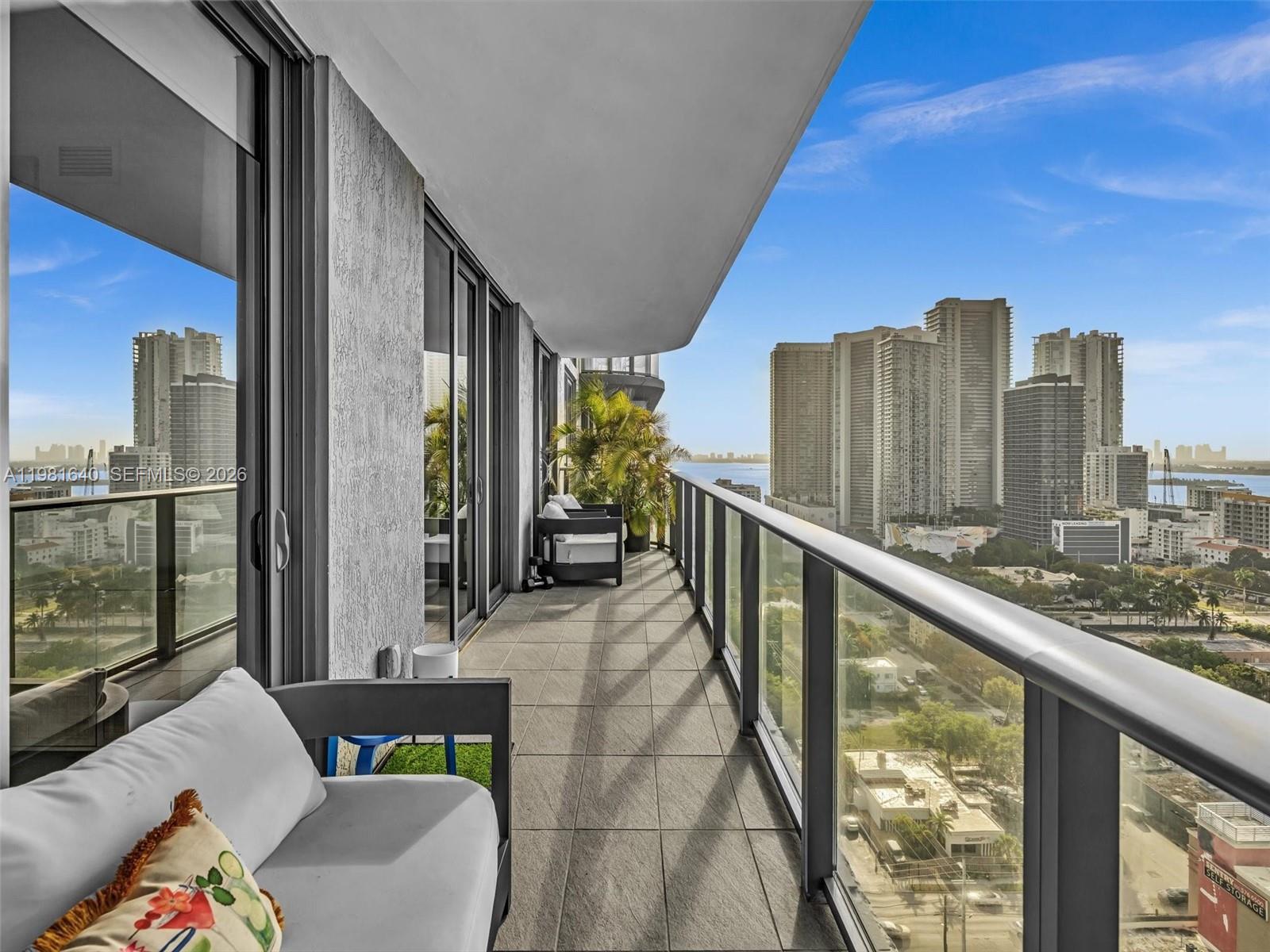 121 Northeast 34th Street, Unit 2102 Miami, FL 33137 - Photo 30 of 98