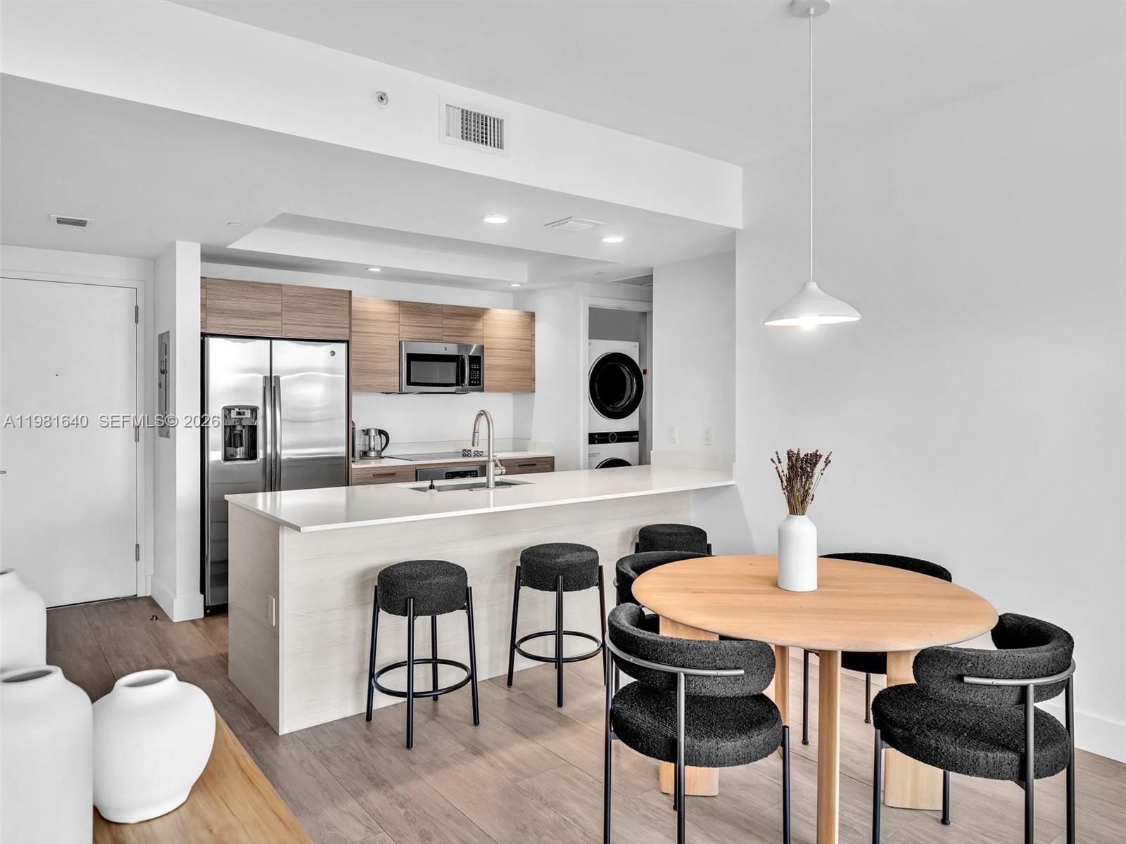 121 Northeast 34th Street, Unit 2102 Miami, FL 33137 - Photo 36 of 98