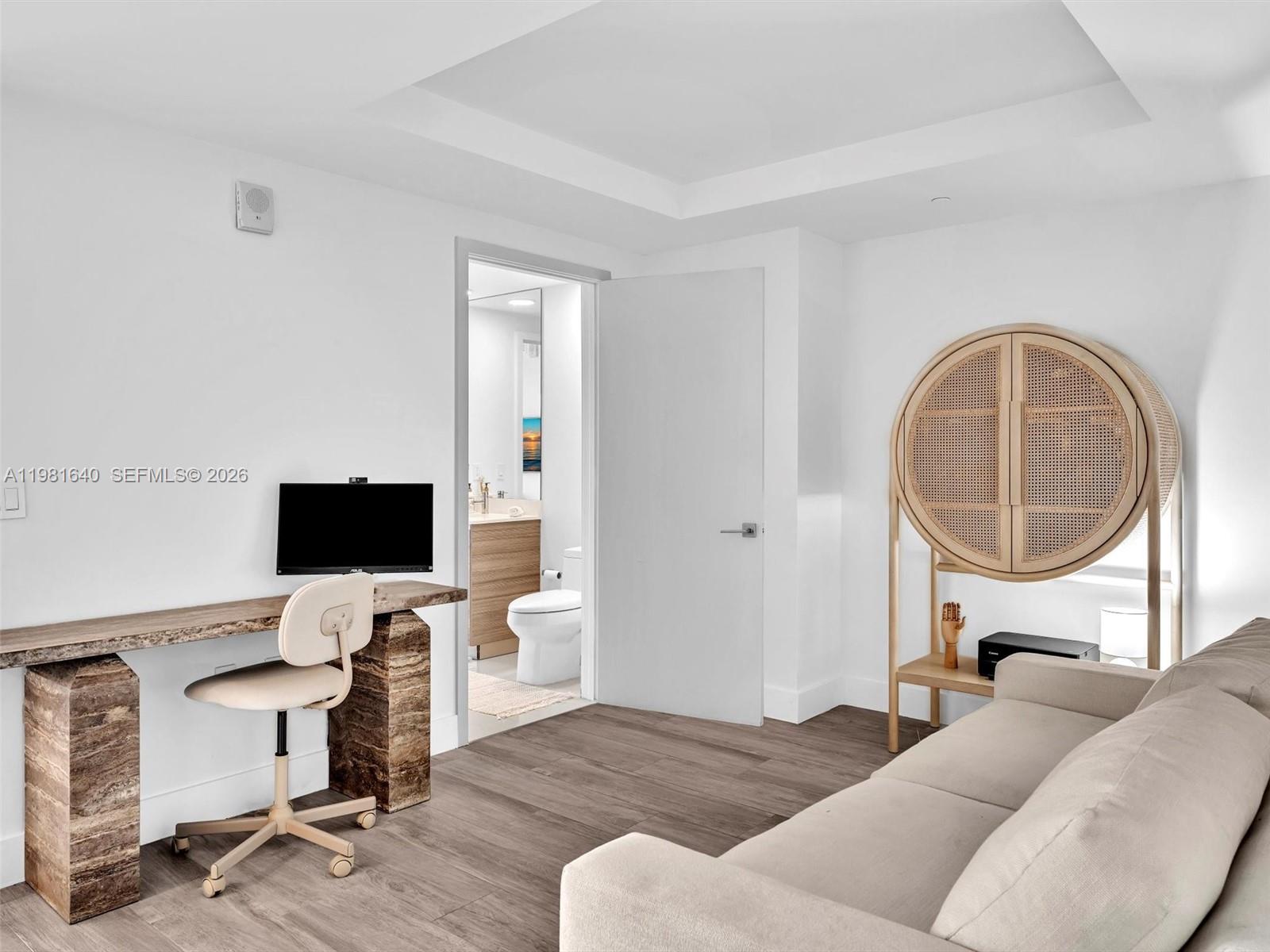 121 Northeast 34th Street, Unit 2102 Miami, FL 33137 - Photo 4 of 98