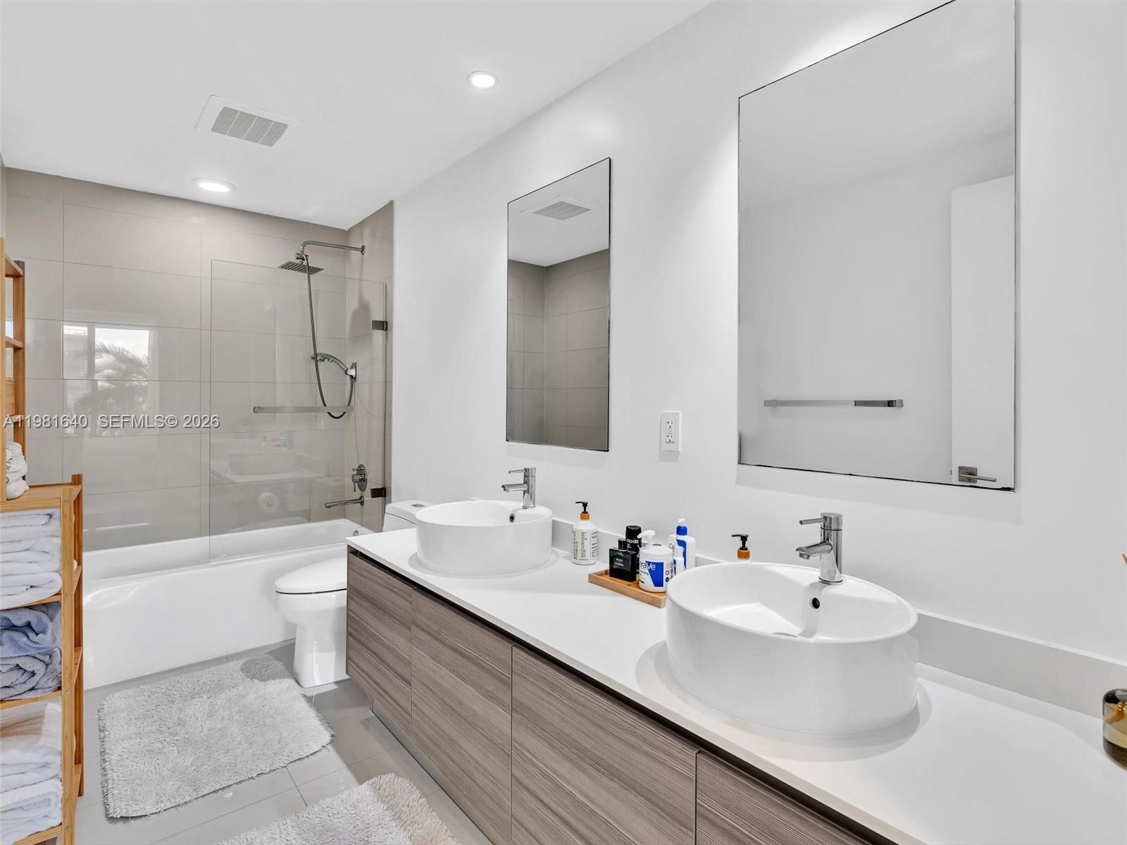 121 Northeast 34th Street, Unit 2102 Miami, FL 33137 - Photo 45 of 98