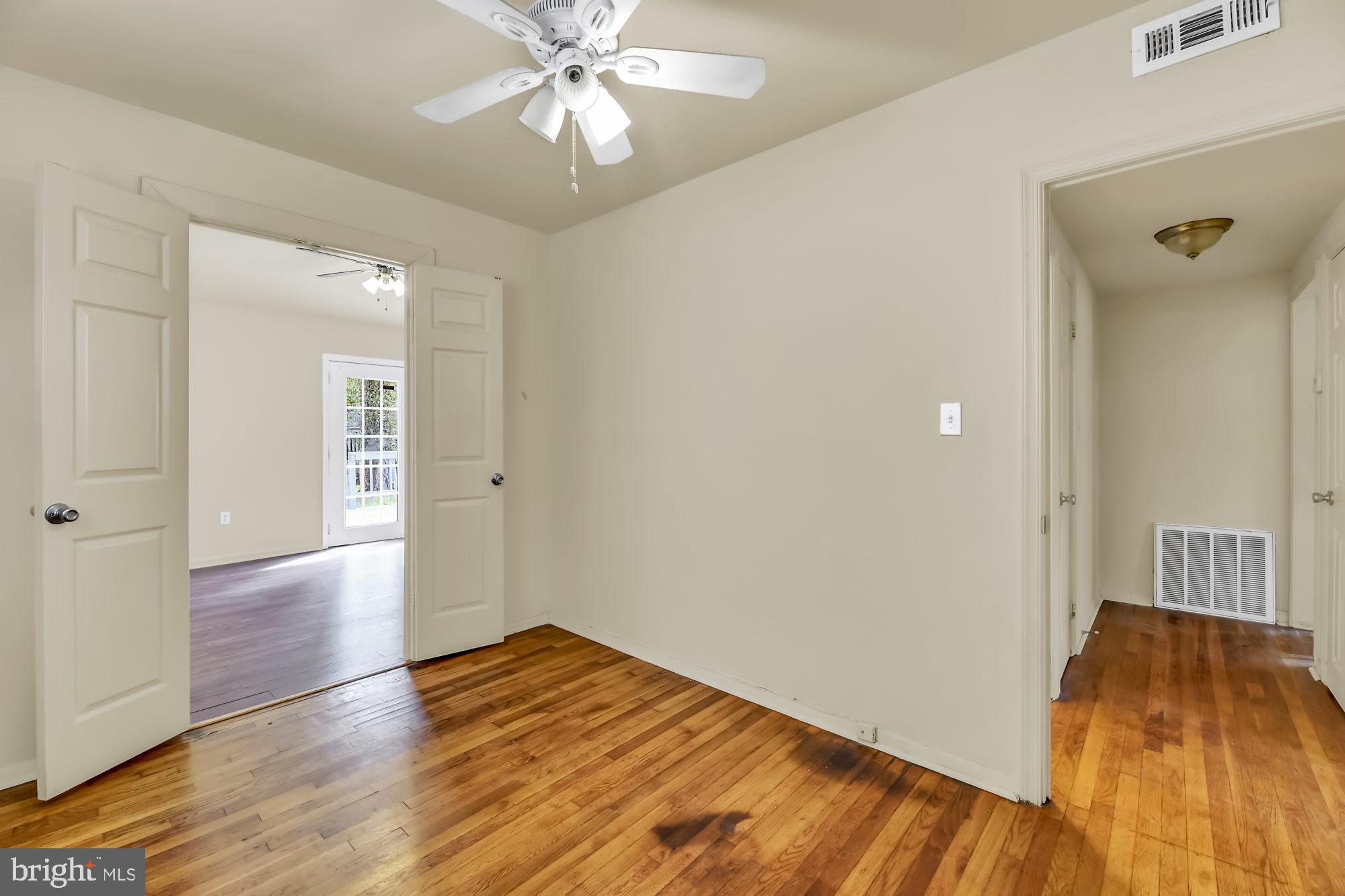 731 Templecliff Road Baltimore, MD 21208 - Photo 17 of 27