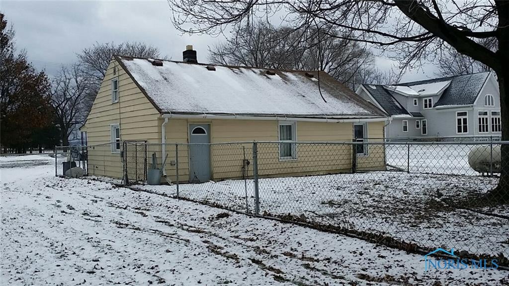 5353 Cedar Point Road Oregon, OH 43616 - Photo 2 of 13 Photo 2