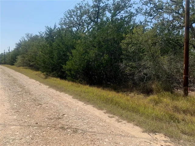 $40,000 | 515 Whispering Wood Trail, Somerville, TX 77879