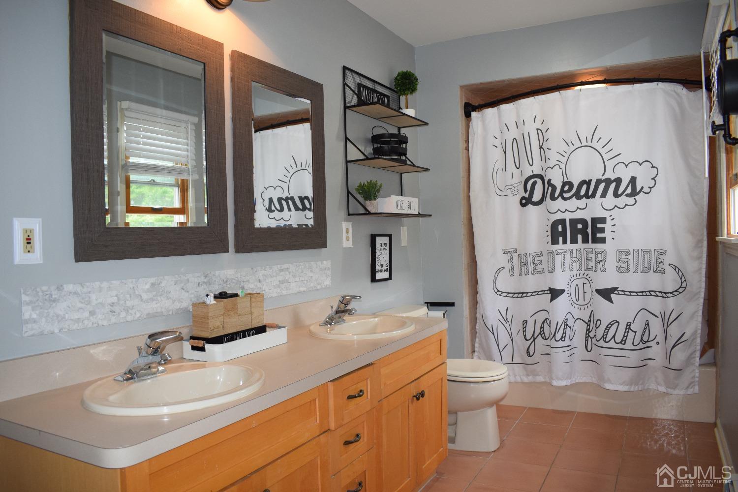 2 Victorian Way Colts Neck, NJ 07722 - Photo 28 of 58 Gallery Image 28