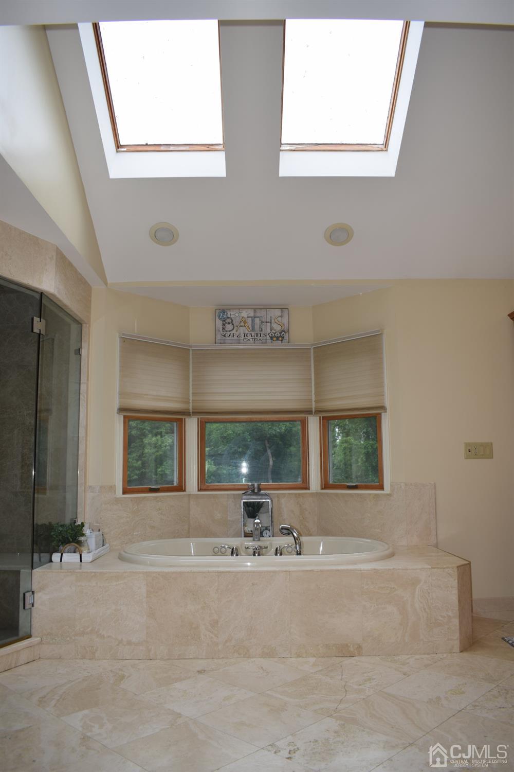 2 Victorian Way Colts Neck, NJ 07722 - Photo 39 of 58 Gallery Image 39