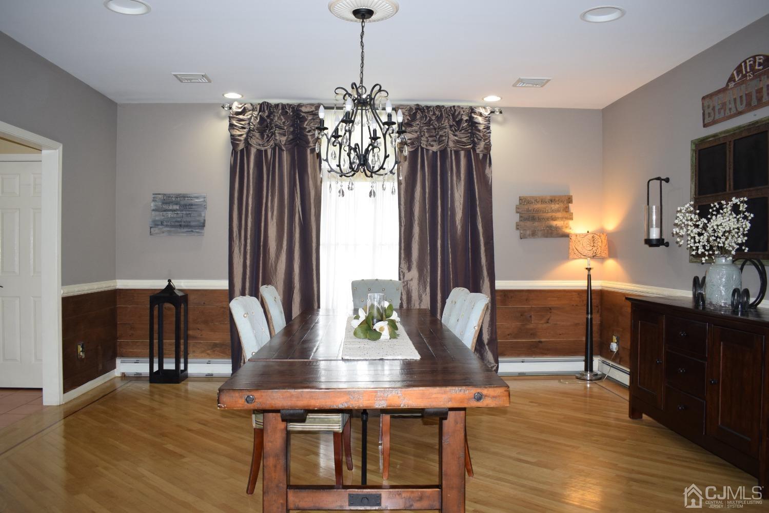 2 Victorian Way Colts Neck, NJ 07722 - Photo 6 of 58 Gallery Image 6