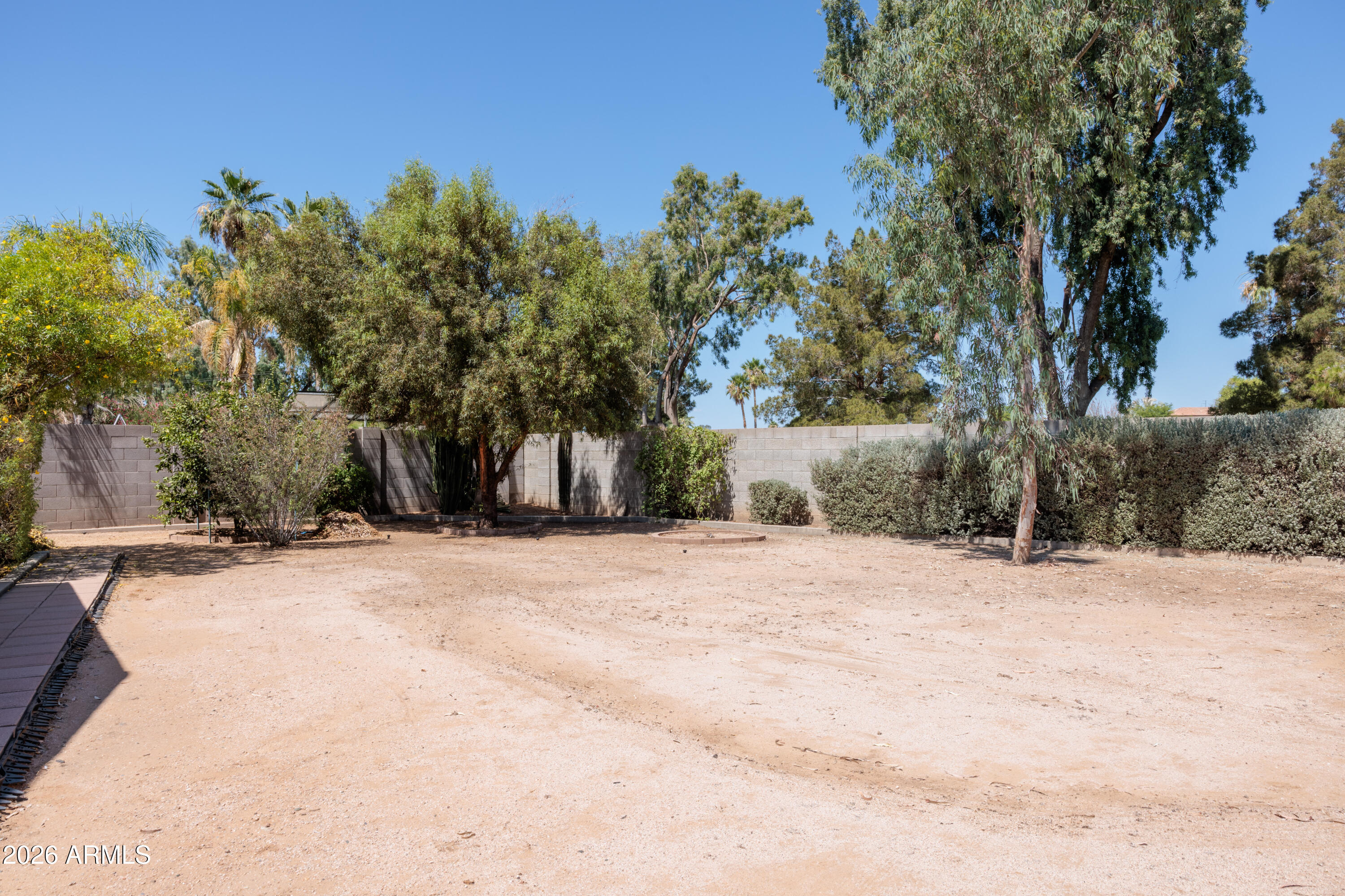 2526 East John Cabot Road Phoenix, AZ 85032 - Photo 21 of 25