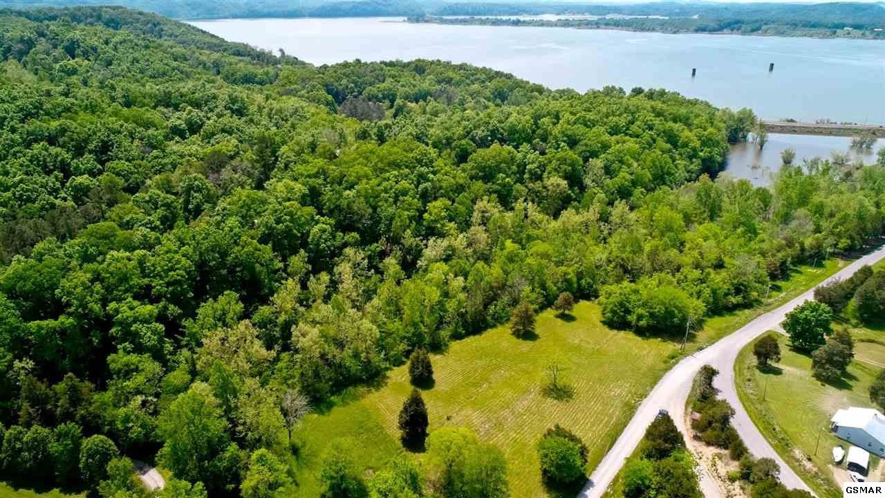 381 Lamplighter Road Newport, TN 37821 - Photo 11 of 20 Gallery Image 11