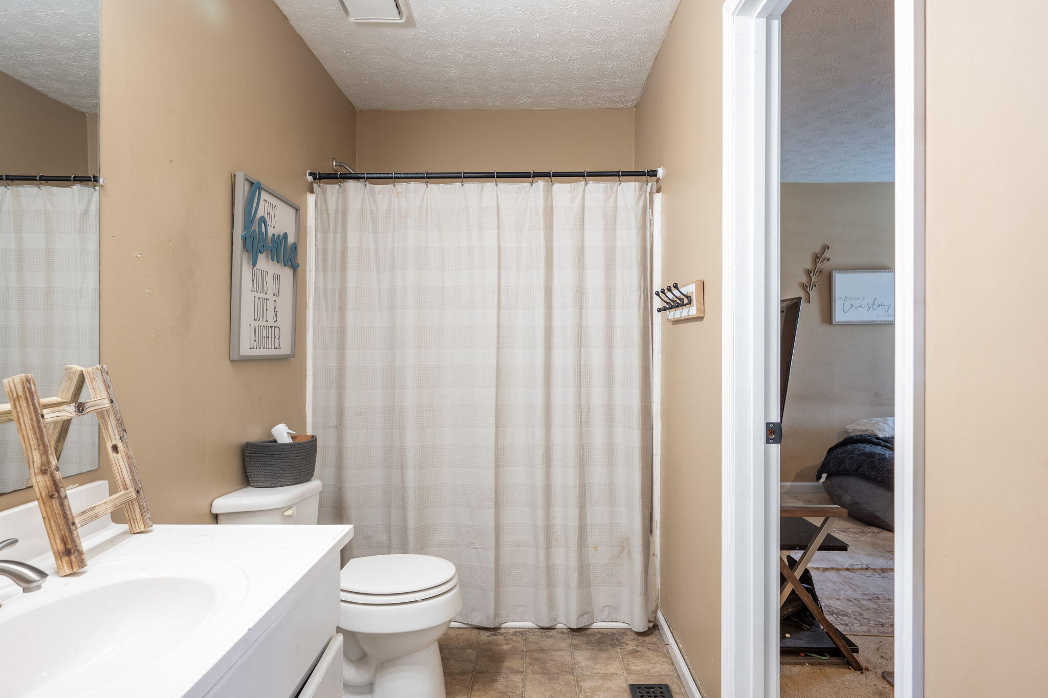 200 Ash Lane Rock Spring, GA 30739 - Photo 24 of 34 2nd full bath