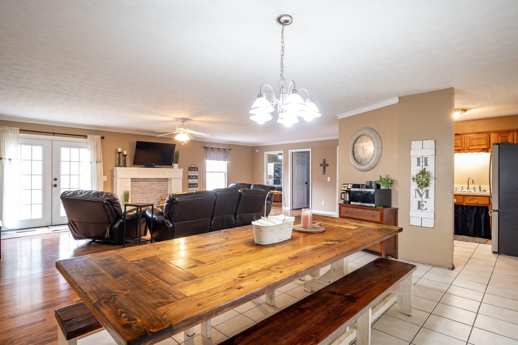 200 Ash Lane Rock Spring, GA 30739 - Photo 9 of 34 large eat in area