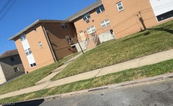 $1,750 | 228 East 24th Street, Paterson, NJ 07514
