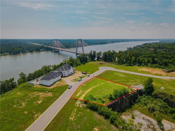 $155,000 | 8011 Limestone Ridge Way, Jeffersonville, IN 47130