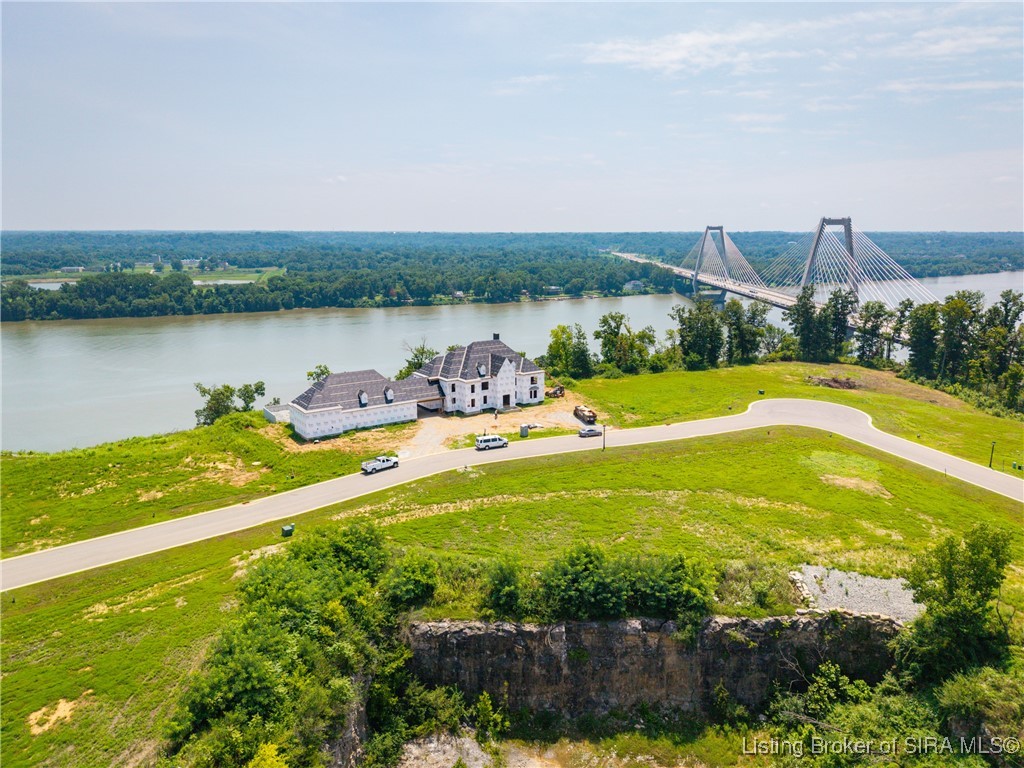 8011 Limestone Ridge Way Jeffersonville, IN 47130 - Photo 5 of 8