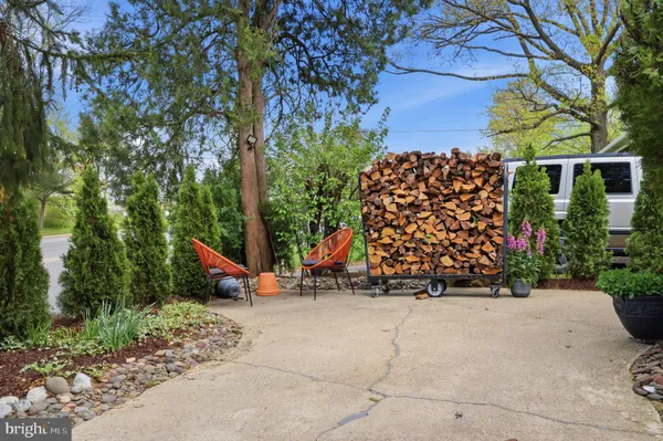 $650,000 | 7702 West Cheltenham Avenue, Wyndmoor, PA 19038