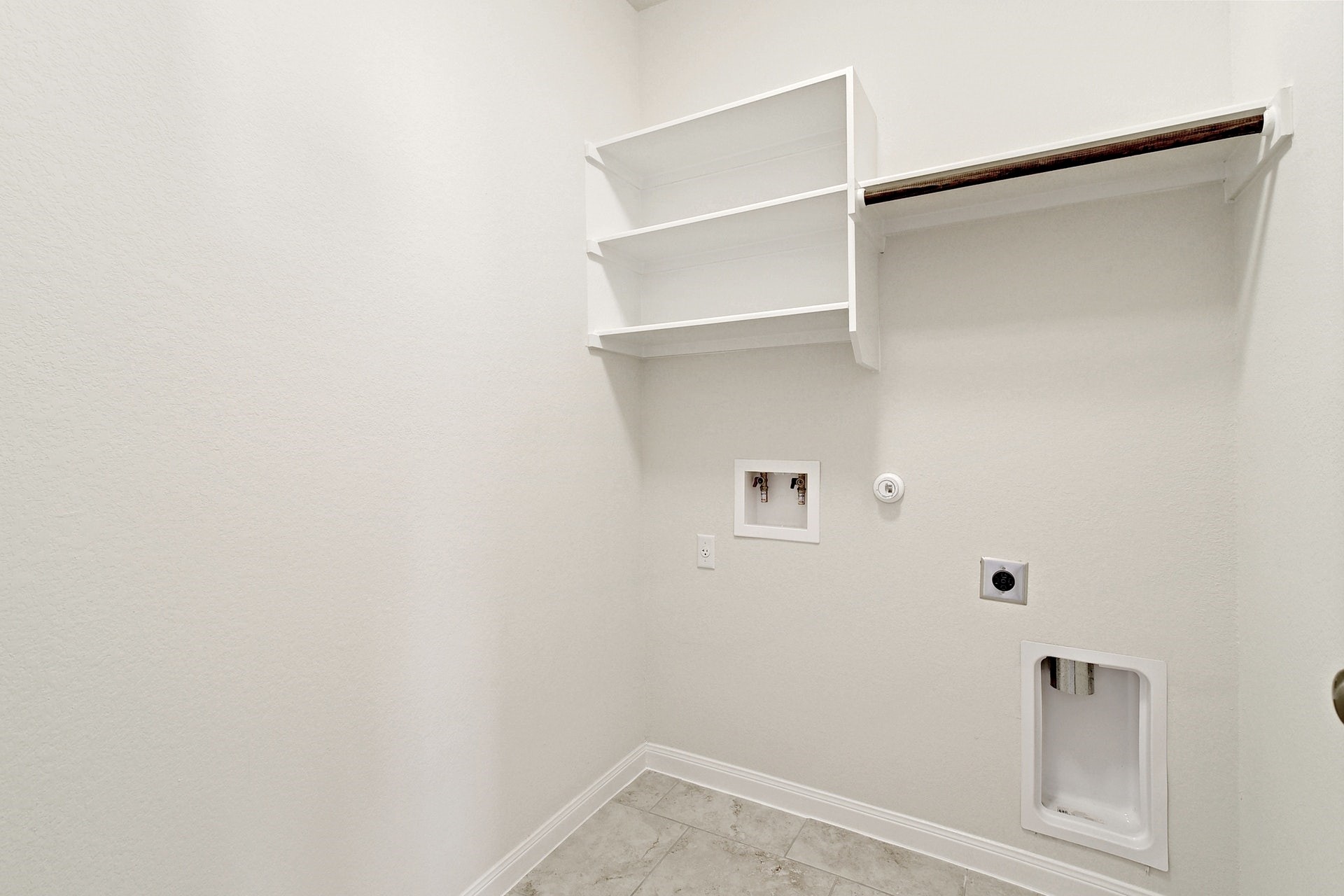 3109 Rabbit Creek Drive Georgetown, TX 78626 - Photo 5 of 12 Gallery Image 5