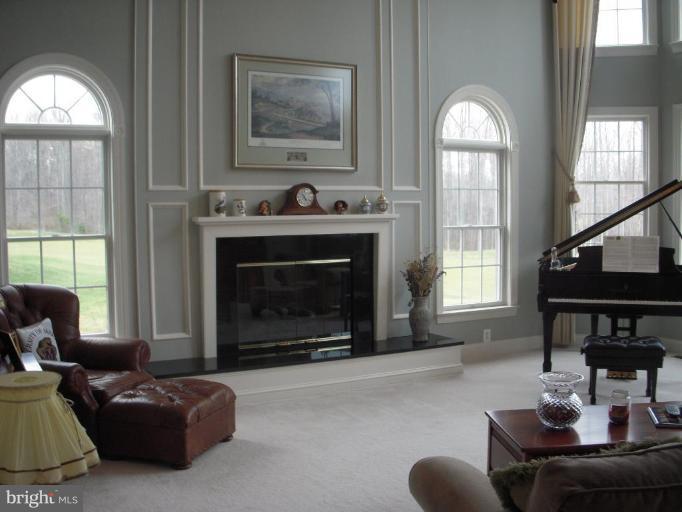 3420 Spring Azure Court Edgewater, MD 21037 - Photo 5 of 30 Family Room