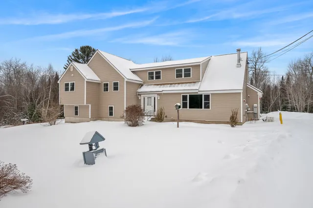 $550,000 | 18 Stoddard Road, Columbia, NH 03576