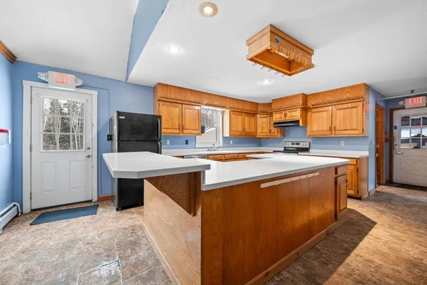 $550,000 | 18 Stoddard Road, Columbia, NH 03576