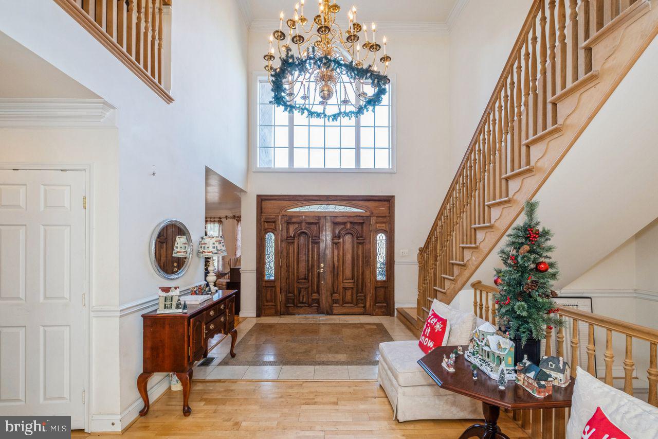 3433 Annandale Road Falls Church, VA 22042 - Photo 2 of 36