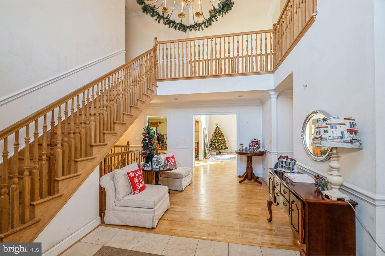 3433 Annandale Road Falls Church, VA 22042 - Photo 3 of 36