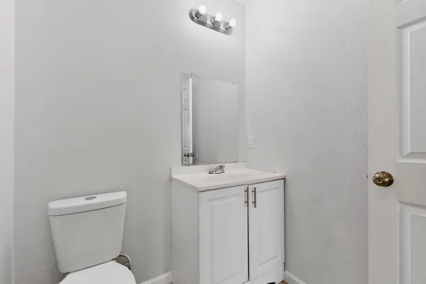 $1,999 | 5217 Aberdean Trail, Grand Prairie, TX 75052