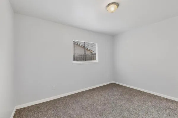 $1,999 | 5217 Aberdean Trail, Grand Prairie, TX 75052