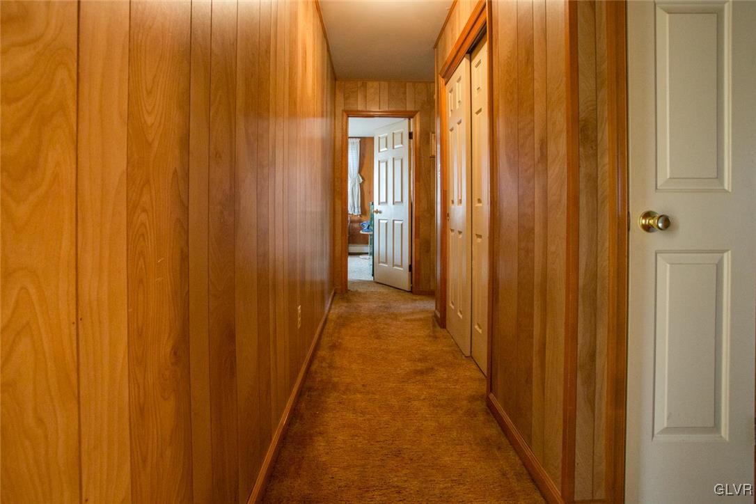 579 East Lawn Road Nazareth, PA 18064 - Photo 9 of 28 Gallery Image 9