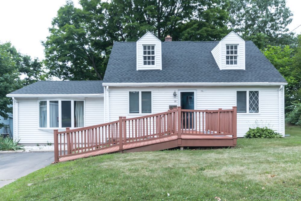 19 Garfield Road Bristol, CT 06010 - Photo 1 of 1 Gallery Image 1