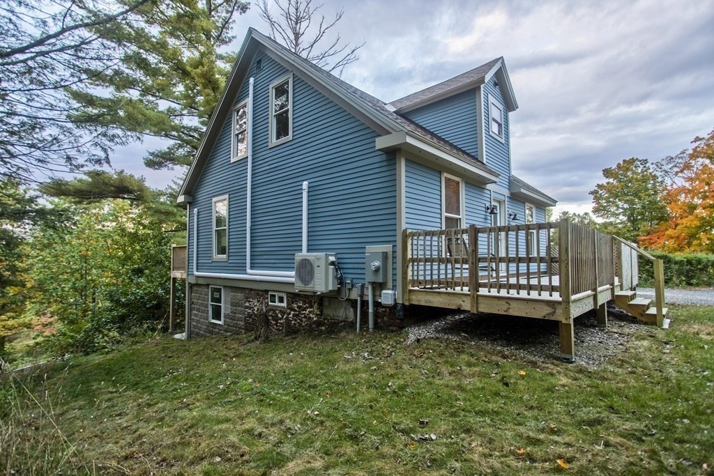 71 Leyden Road Greenfield, MA 01301 - Photo 3 of 28 Gallery Image 3