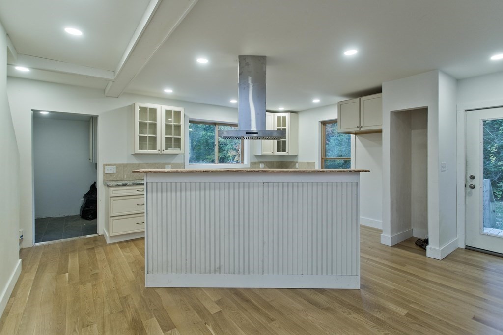 71 Leyden Road Greenfield, MA 01301 - Photo 4 of 28 Gallery Image 4