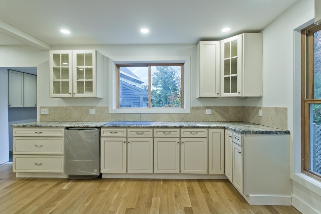 71 Leyden Road Greenfield, MA 01301 - Photo 8 of 28 Gallery Image 8