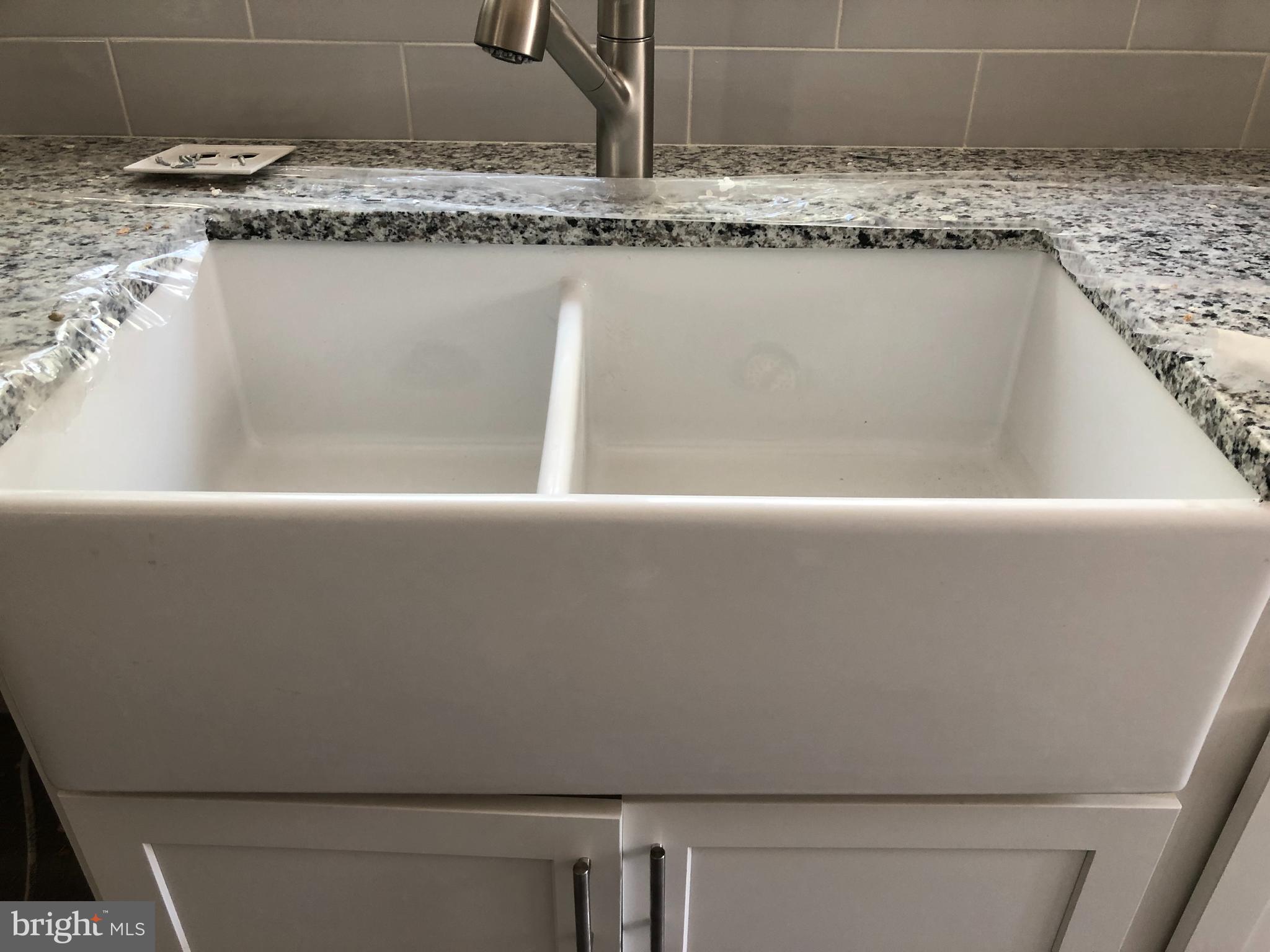 6478 Pleasant Drive Laurel, DE 19956 - Photo 14 of 55 Farm sink