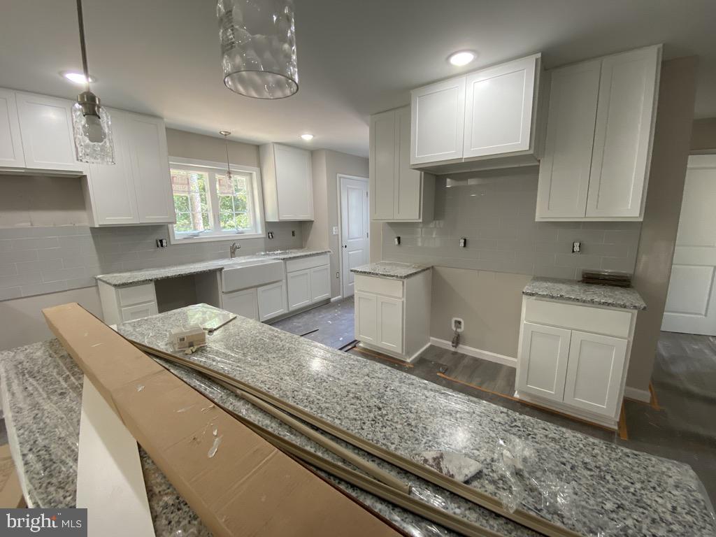 6478 Pleasant Drive Laurel, DE 19956 - Photo 15 of 55 kitchen