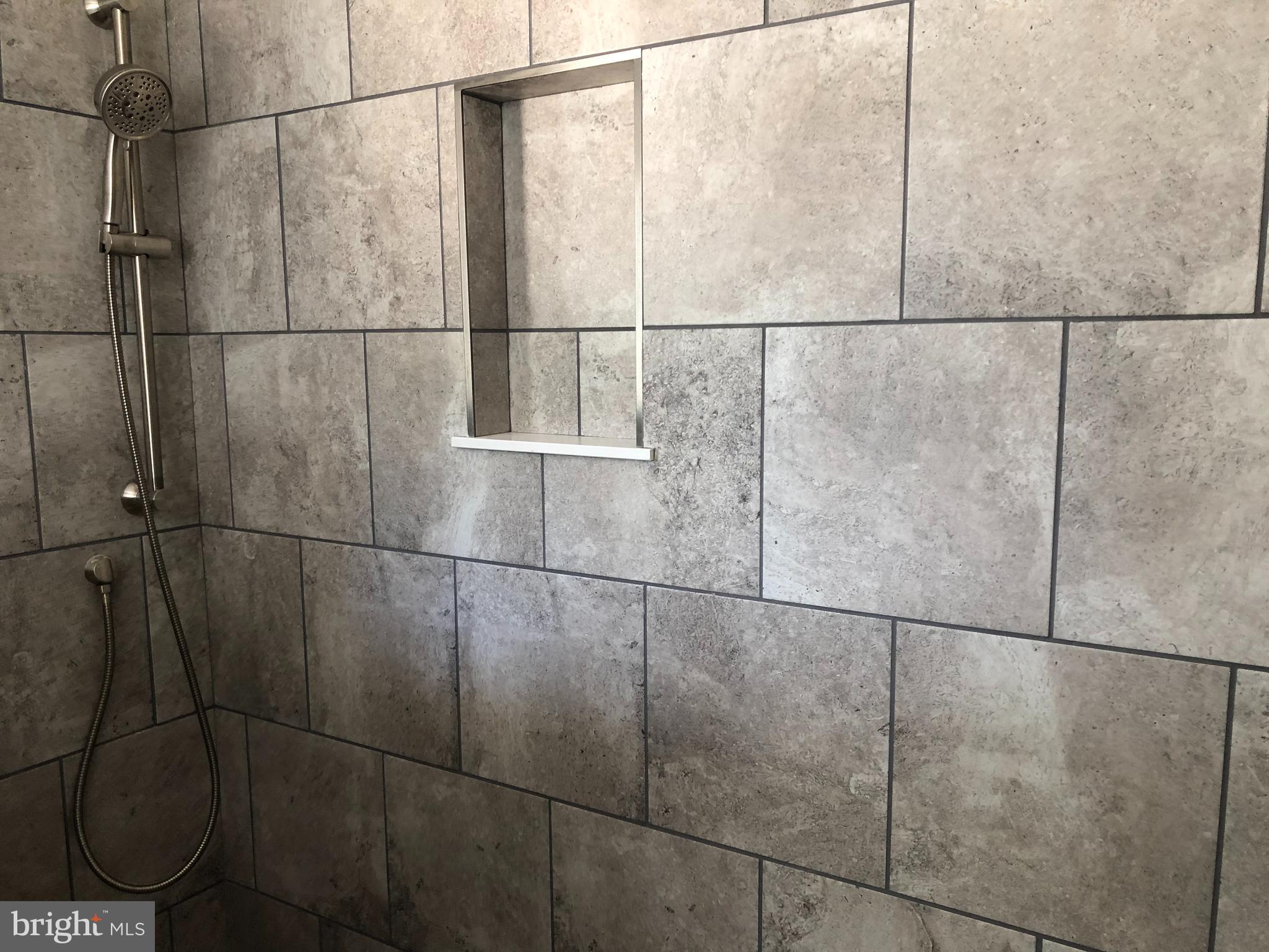 6478 Pleasant Drive Laurel, DE 19956 - Photo 26 of 55 tilework