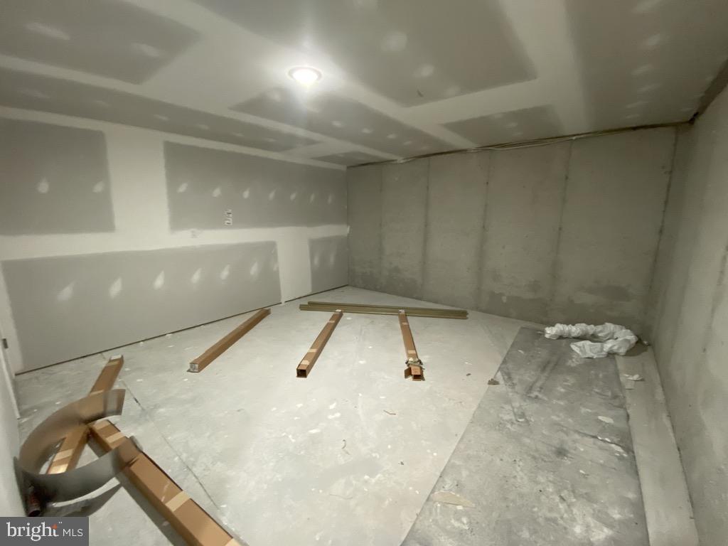 6478 Pleasant Drive Laurel, DE 19956 - Photo 38 of 55 workshop