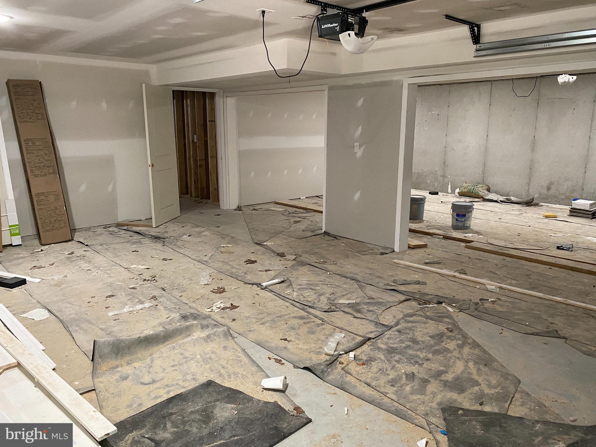 6478 Pleasant Drive Laurel, DE 19956 - Photo 40 of 55 garage