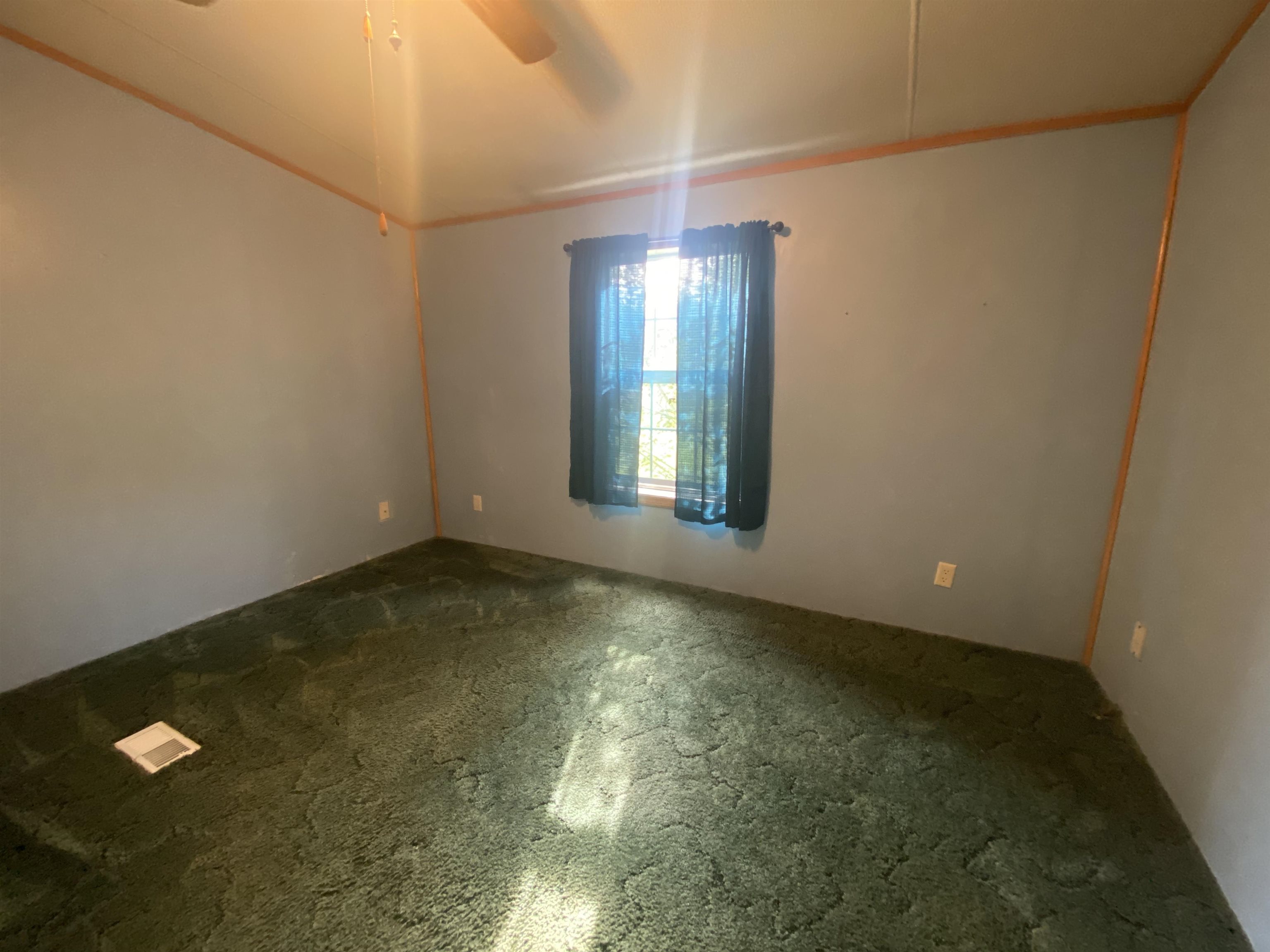 811 New Boston Road St. Johnsbury, VT 05819 - Photo 17 of 37 Gallery Image 17