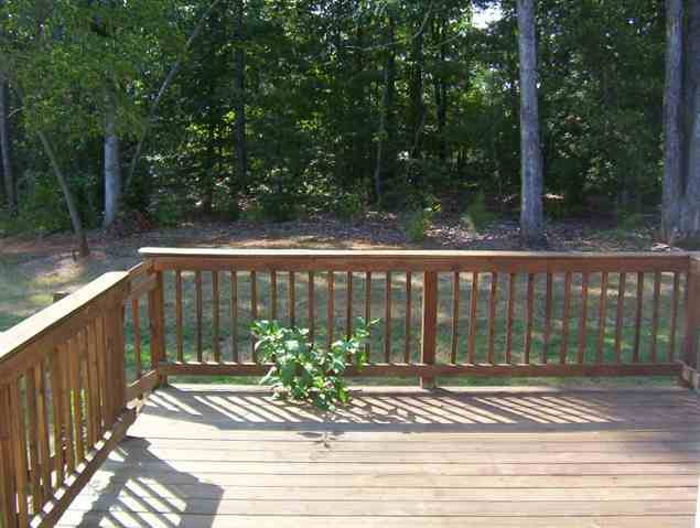 504 Lakeside Drive Anderson, SC 29621 - Photo 11 of 12 Gallery Image 11