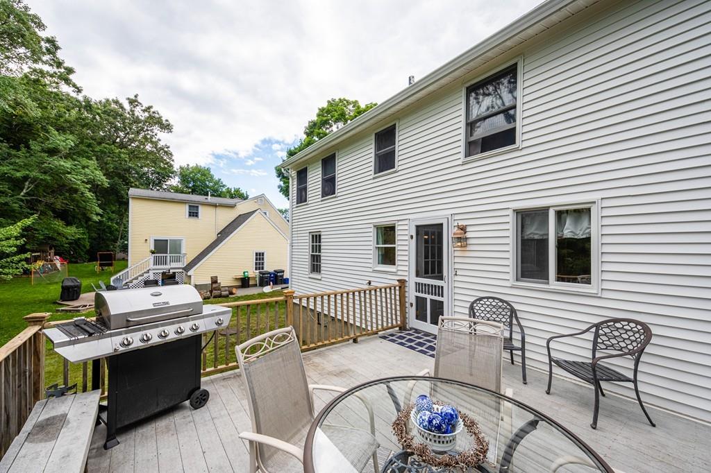 34 Wescroft Road Reading, MA 01867 - Photo 31 of 36 Gallery Image 31