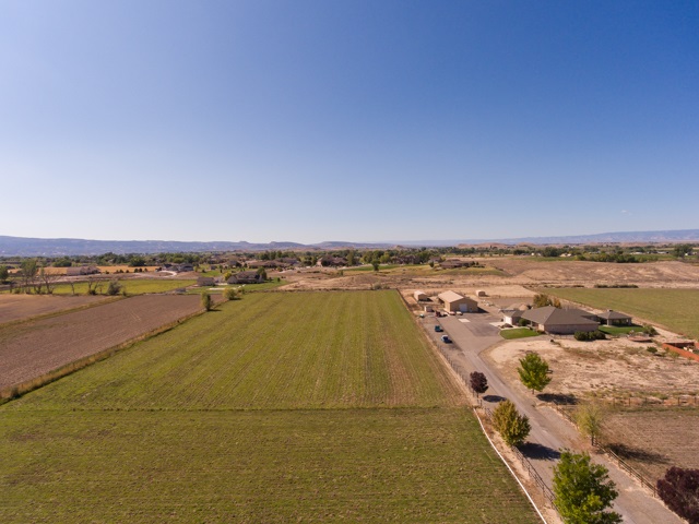 1417 19 Road Fruita, CO 81521 - Photo 12 of 24 an aerial view of ocean and residential houses with outdoor space