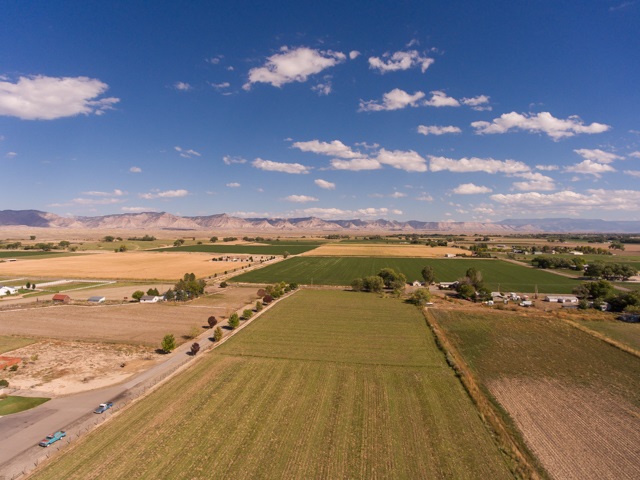 1417 19 Road Fruita, CO 81521 - Photo 19 of 24 a view of an ocean and city
