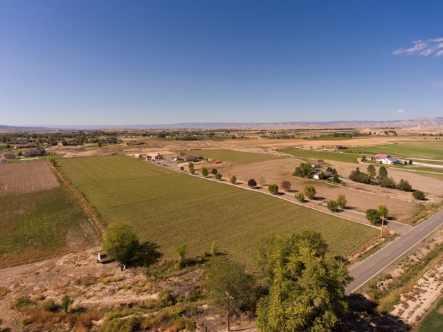 1417 19 Road Fruita, CO 81521 - Photo 7 of 24 a view of an ocean
