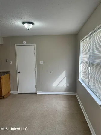 $1,400 | 4300 Mimosa Drive, Moss Point, MS 39562