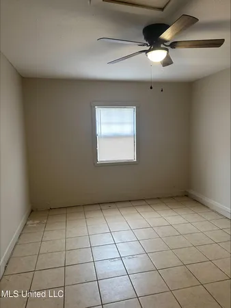 $1,400 | 4300 Mimosa Drive, Moss Point, MS 39562