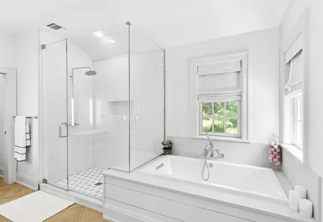 $3,395,000 | 86 Roses Grove Road, Southampton, NY 11968