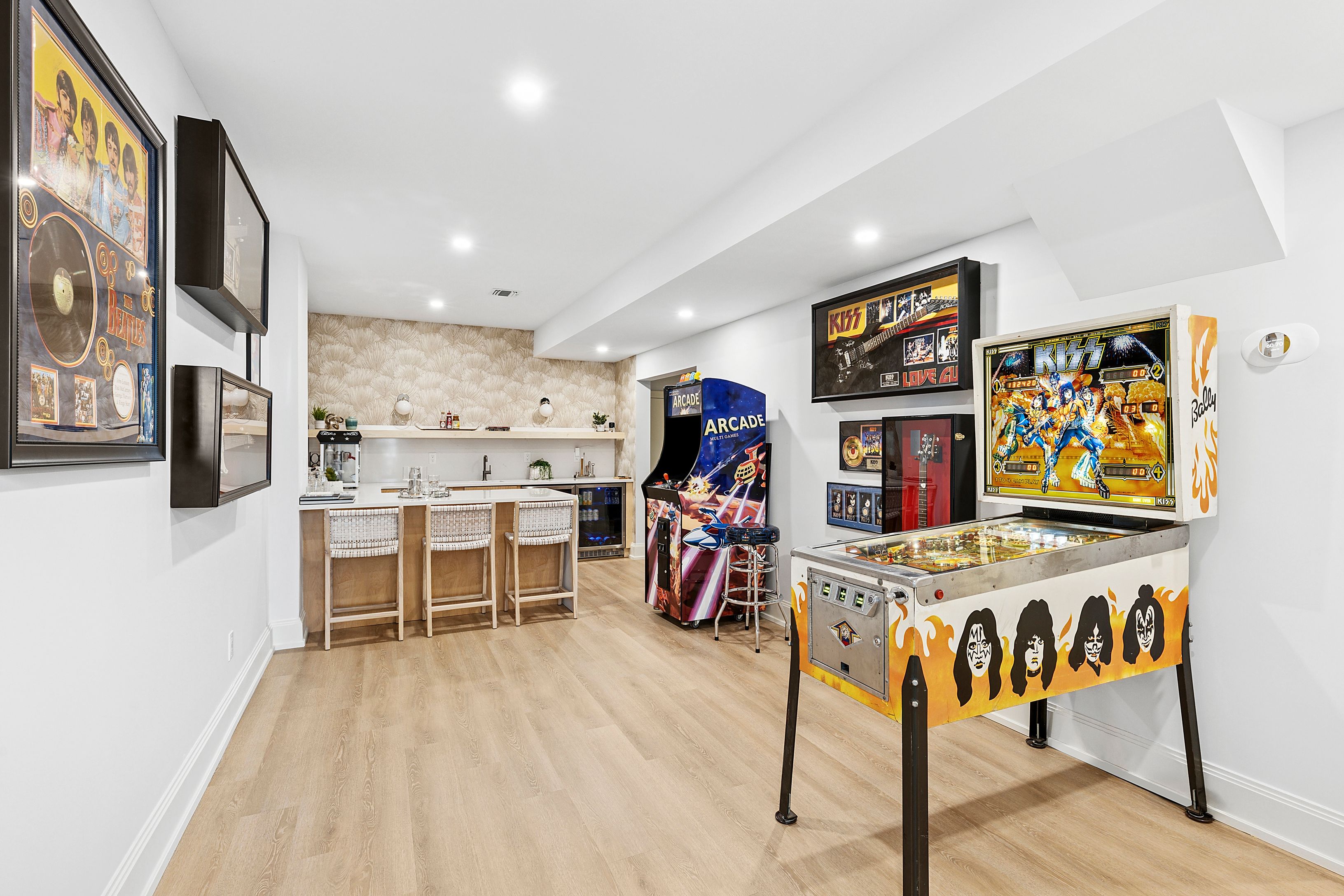 86 Roses Grove Road Southampton, NY 11968 - Photo 20 of 30