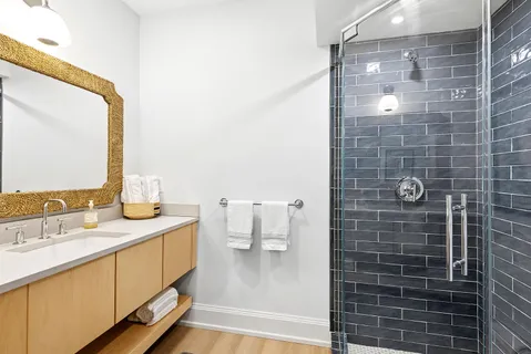 $3,395,000 | 86 Roses Grove Road, Southampton, NY 11968