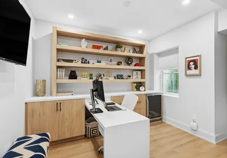 $3,395,000 | 86 Roses Grove Road, Southampton, NY 11968