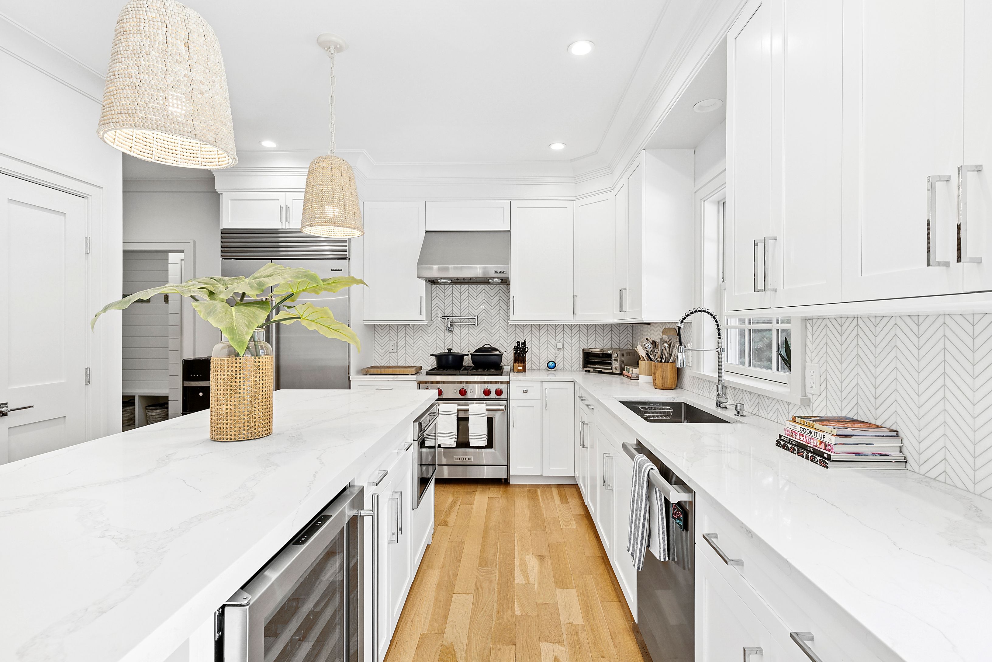 86 Roses Grove Road Southampton, NY 11968 - Photo 9 of 30